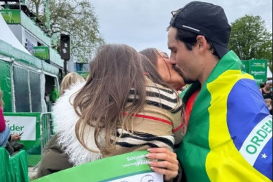 Sabrina Sato torce por Nicolas Prattes em maratona: 'Nosso campeão'