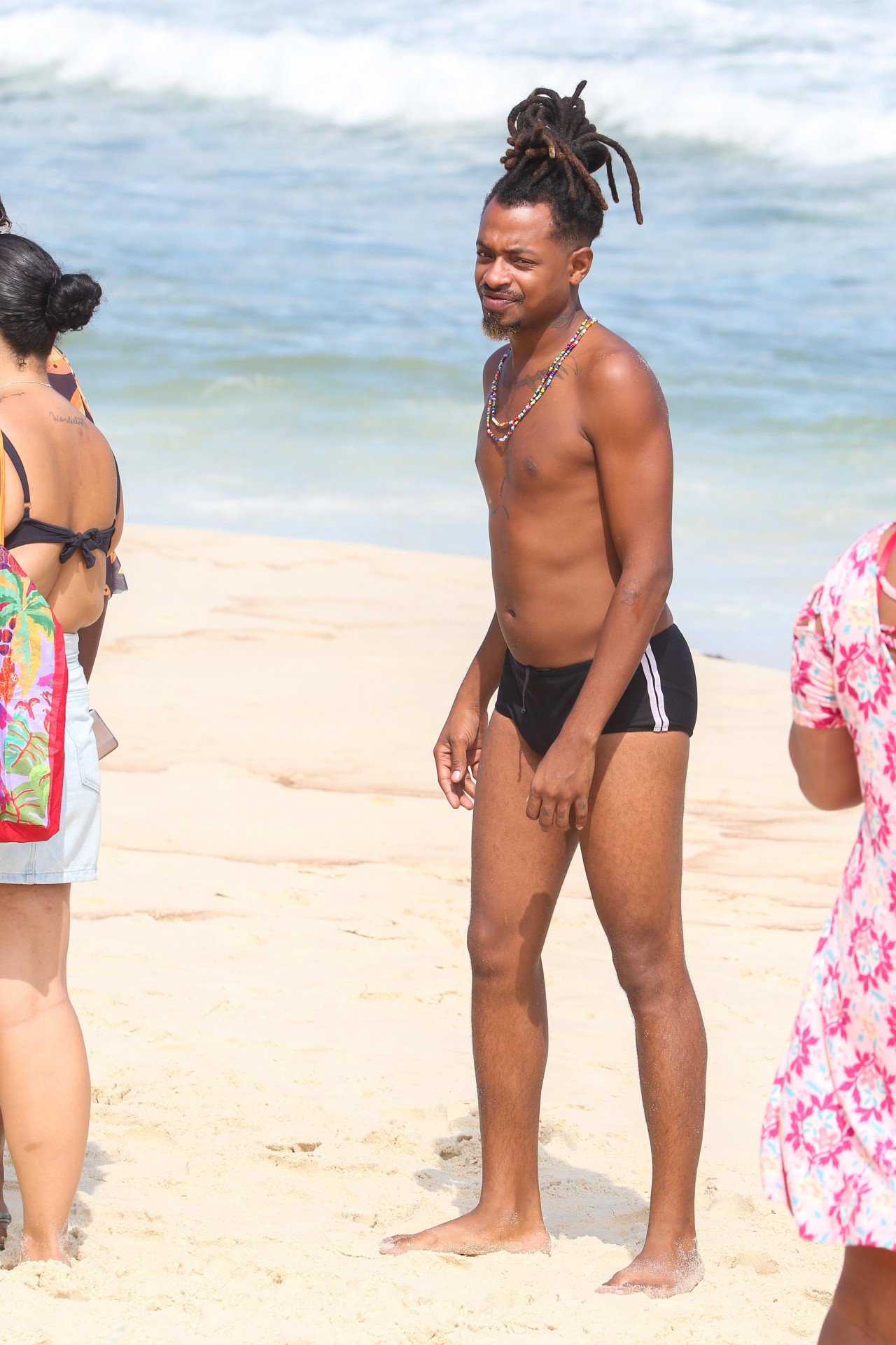 Luigi curte dia de sol na Barra da Tijuca - Dilson Silva / Agnews