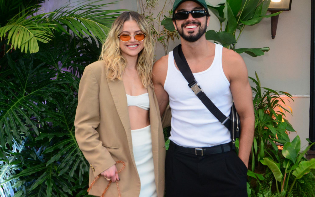 Agatha Moreira e Rodrigo Simas