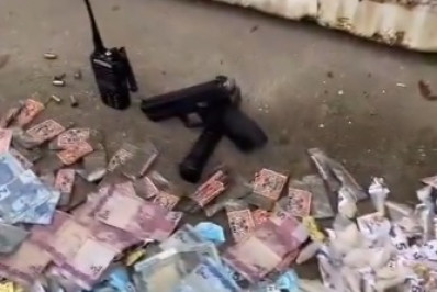 Material do tráfico de drogas é apreendido em Meriti