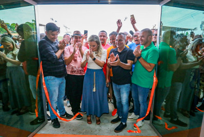 Prefeito Waguinho inaugura UPA Padre Bruno e entrega 17 novas ambulâncias em Belford Roxo