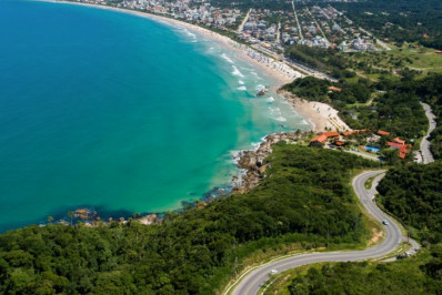 Farra do boi causa pânico e deixa três pessoas feridas