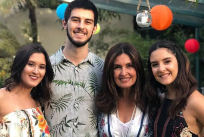 Fátima Bernardes se emociona ao falar sobre os trigêmeos terem saído de casa