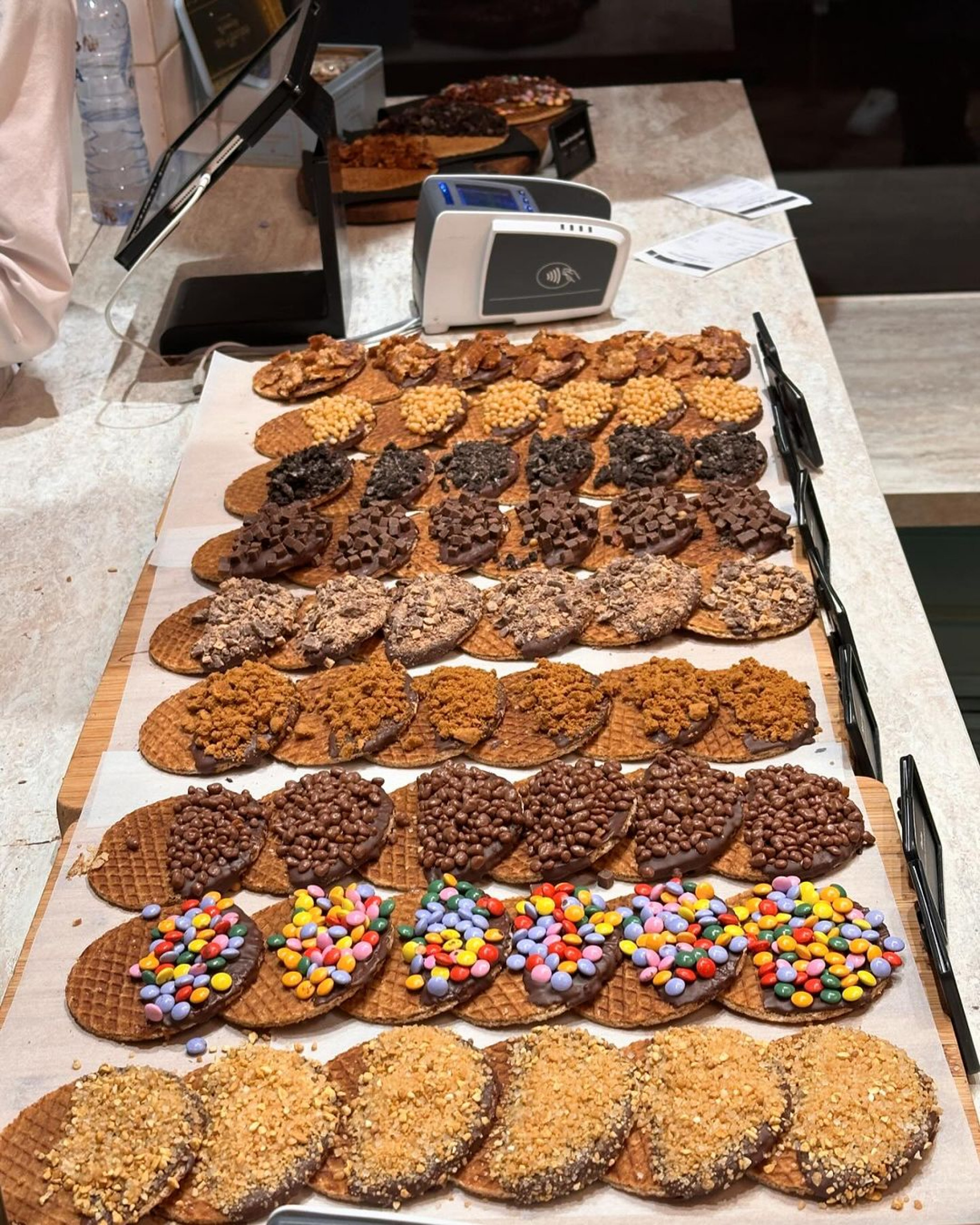 Camila Queiroz e Klebber Toledo mostram viagem romântica em Amsterdã
- Reprodução/Instagram