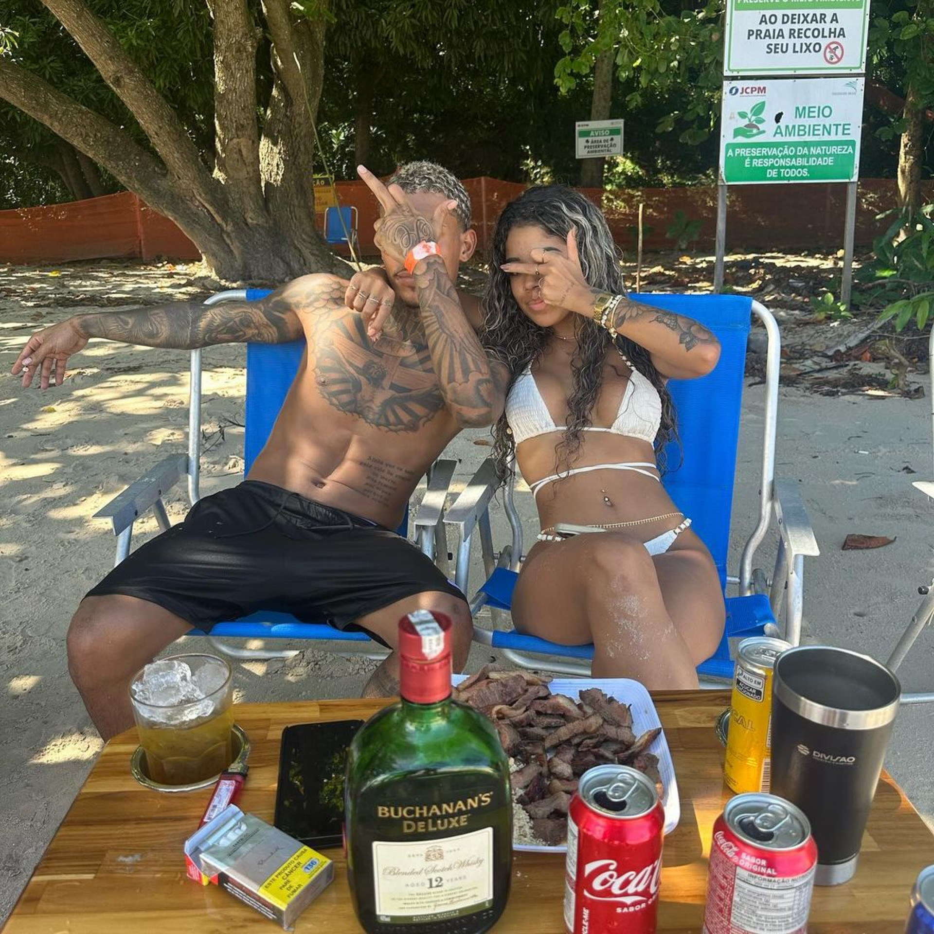 Após reatar relacionamento, MC Poze do Rodo viaja com Vivi Noronha e os filhos para Pernambuco  - Reprodução / Instagram 