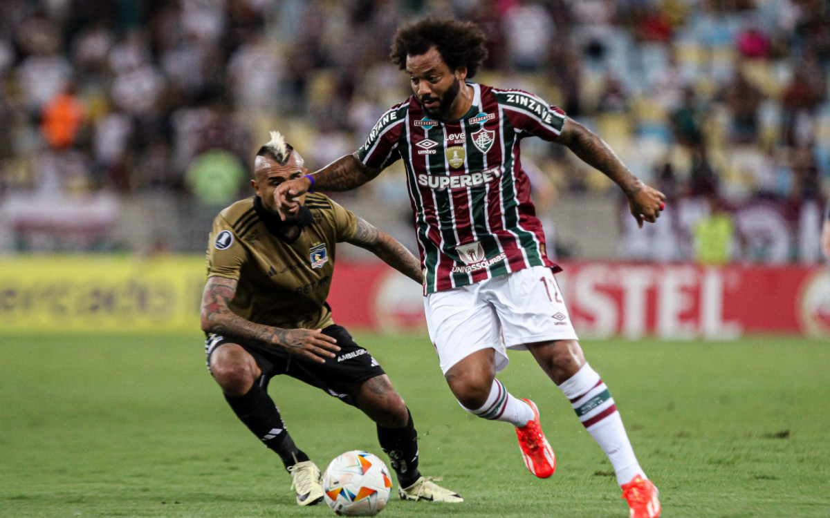 Marcelo em ação no duelo entre Fluminense e Colo-Colo pela Libertadores