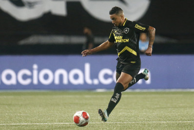 Rafael comemora provável retorno de Marçal ao Botafogo: 'Líder nato'