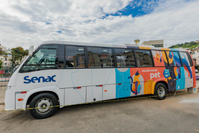 Escola Móvel Pet do Senac RJ fica em Teresópolis até 19 de abril