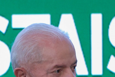 Lula conversa por telefone com novo primeiro-ministro de Portugal e o parabeniza pela vitória