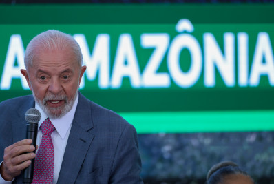 Lula dá indireta a Musk e cobra que dinheiro do mundo rico seja usado para preservar florestas