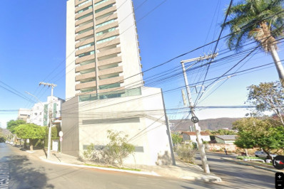 Moradores são evacuados às pressas de prédio de 16 andares após estrondo