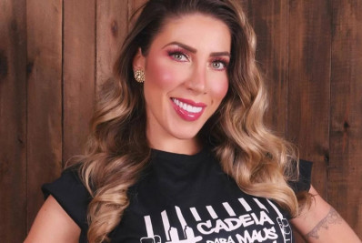 Tati Minerato assume o posto de rainha de bateria da Estácio de Sá