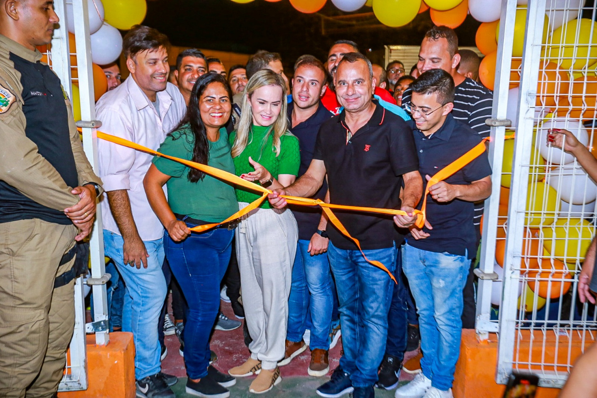 Deputada federal Daniela do Waguinho inauguram a Policl&iacute;nica Eul&aacute;lia Barbosa de Andrade - Rafael Barreto/PMBR