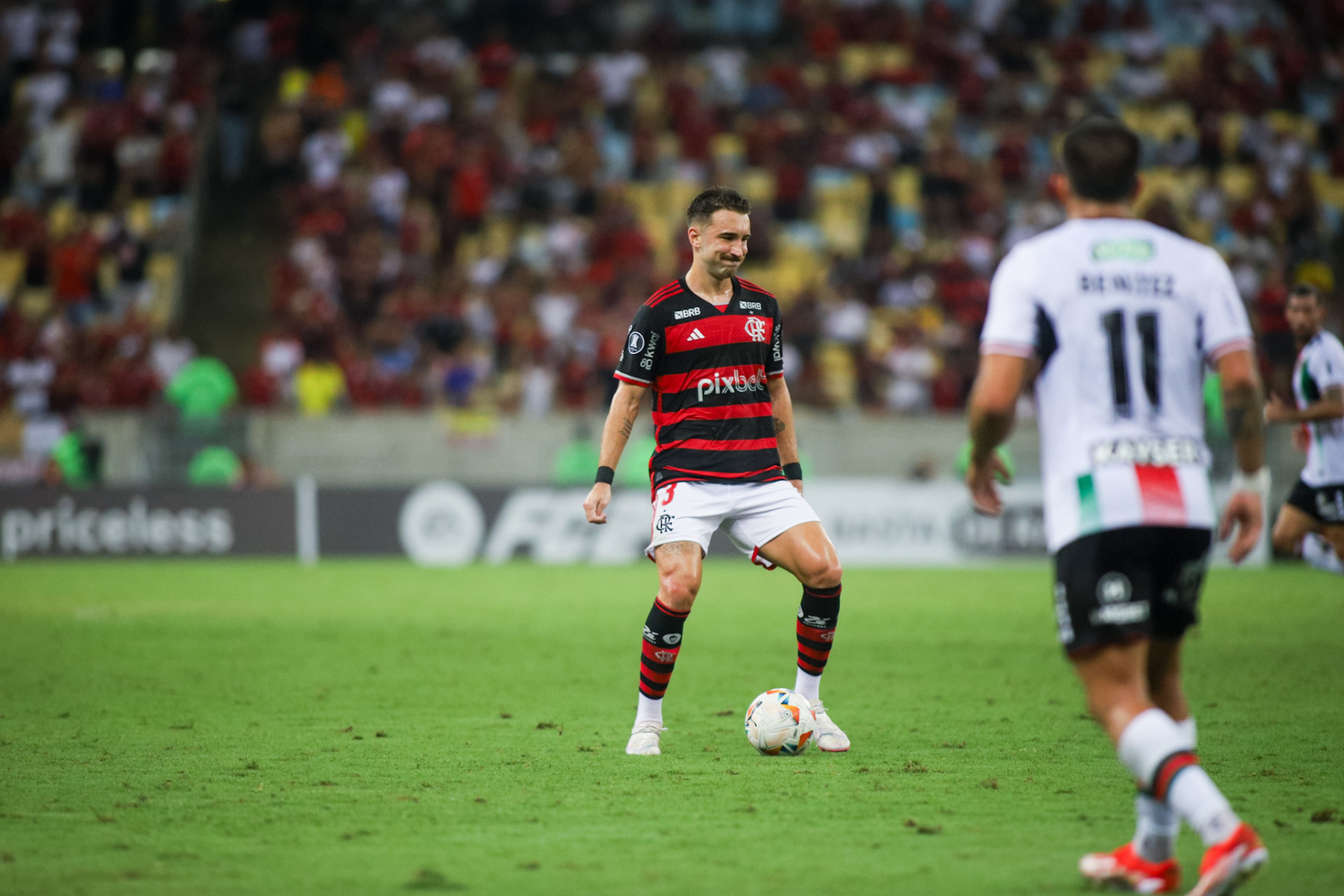 Partida entre Flamengo x Palestino válida pela Copa Libertadores da América, no Estádio Maracanã, nesta quarta-feira (10). - Renan Areias/Agência O Dia