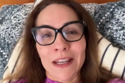 Maria Beltrão sofre acidente doméstico e torce o pé: 'Fiquei assustada'