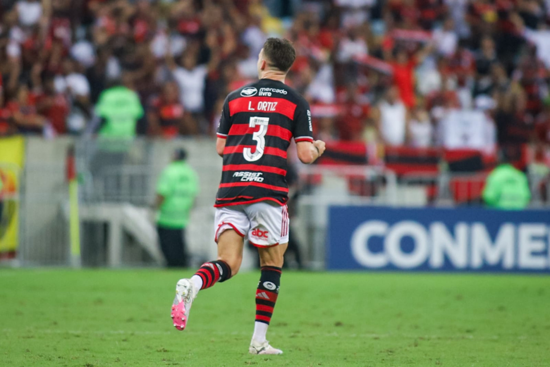Léo Ortiz marcou o segundo gol do Flamengo na vitória sobre o Palestino - Renan Areias/Agência O Dia