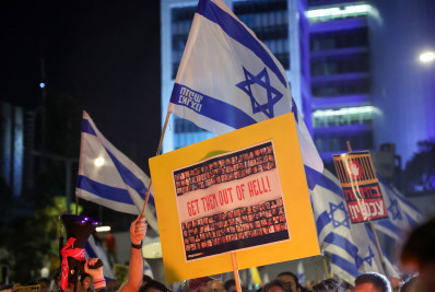 Familiares de reféns vistos em vídeo do Hamas pedem libertação imediata