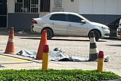 Passageira de mototáxi morre em acidente em Volta Redonda