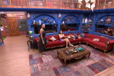 'BBB 24': Alane não devolve maquiagem da festa e leva 'estalecada'