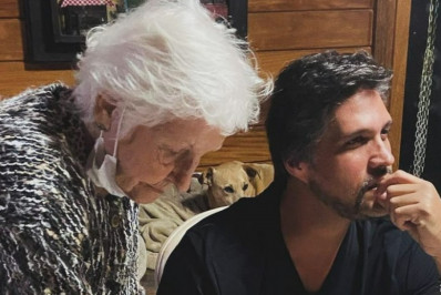 Leo Chaves, dupla de Victor, lamenta morte da avó: 'O grande elo familiar'