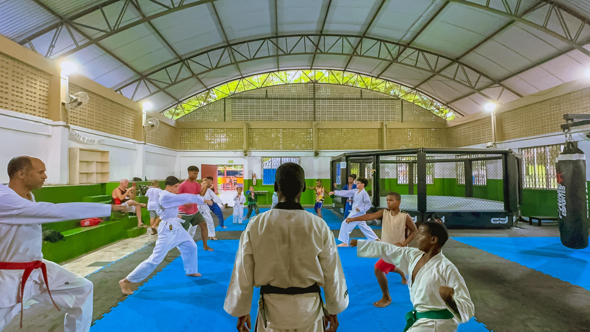 Os alunos da Casa da Luta Nilopolitana competiram com representantes de Mangaratiba, Três Rios, Santa Cruz, Itaguaí e Japeri - Divulgação / PMN