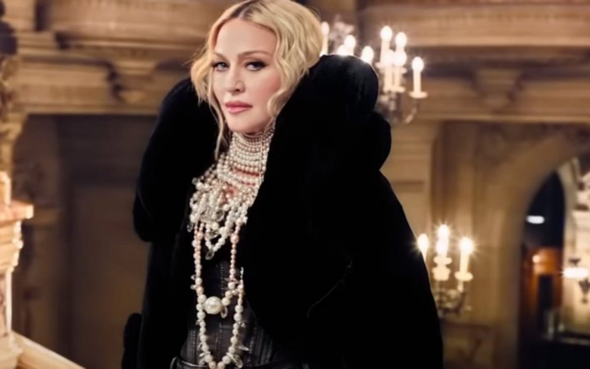 Catadores de latinha animados com Show da Madonna