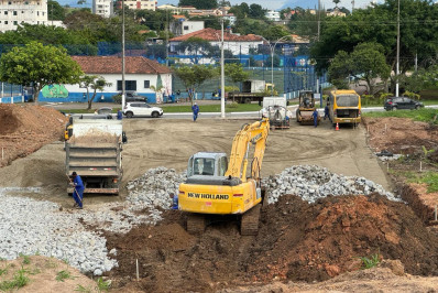 Nova via de acesso em construção promete melhorar trânsito em Macaé