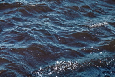 Pelo menos 89 imigrantes com destino à Europa morrem após barco virar na costa da Mauritânia