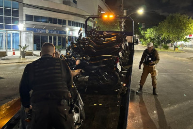 Ação da Polícia Militar contra 'rolezinhos' apreende 96 motos