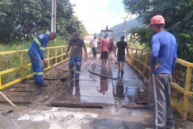 Manutenção da ponte no bairro Recanto dos Paratis em Barra de São João é concluída