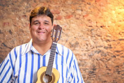 Gabriel Cavalcanti lança disco no projeto Clássicos do Samba