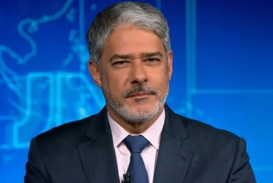 Homem viraliza após remover tatuagem 'rol* do William Bonner'