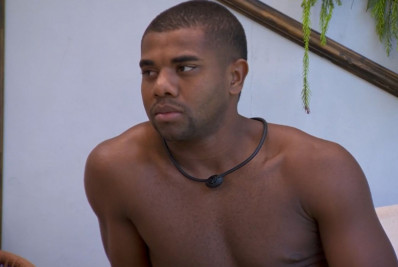 Apresentadora faz piada de comentário polêmico de Davi e viraliza na web