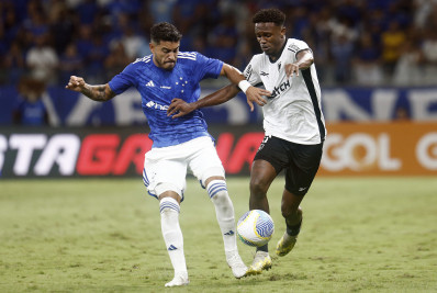 Botafogo sai na frente, fica com um a menos e sofre virada no fim para o Cruzeiro