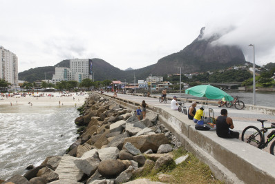 Semana começa com previsão de chuva no Rio