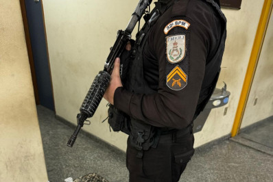 Polícia Militar realiza prisão de suspeito por tráfico em Bosque Azul