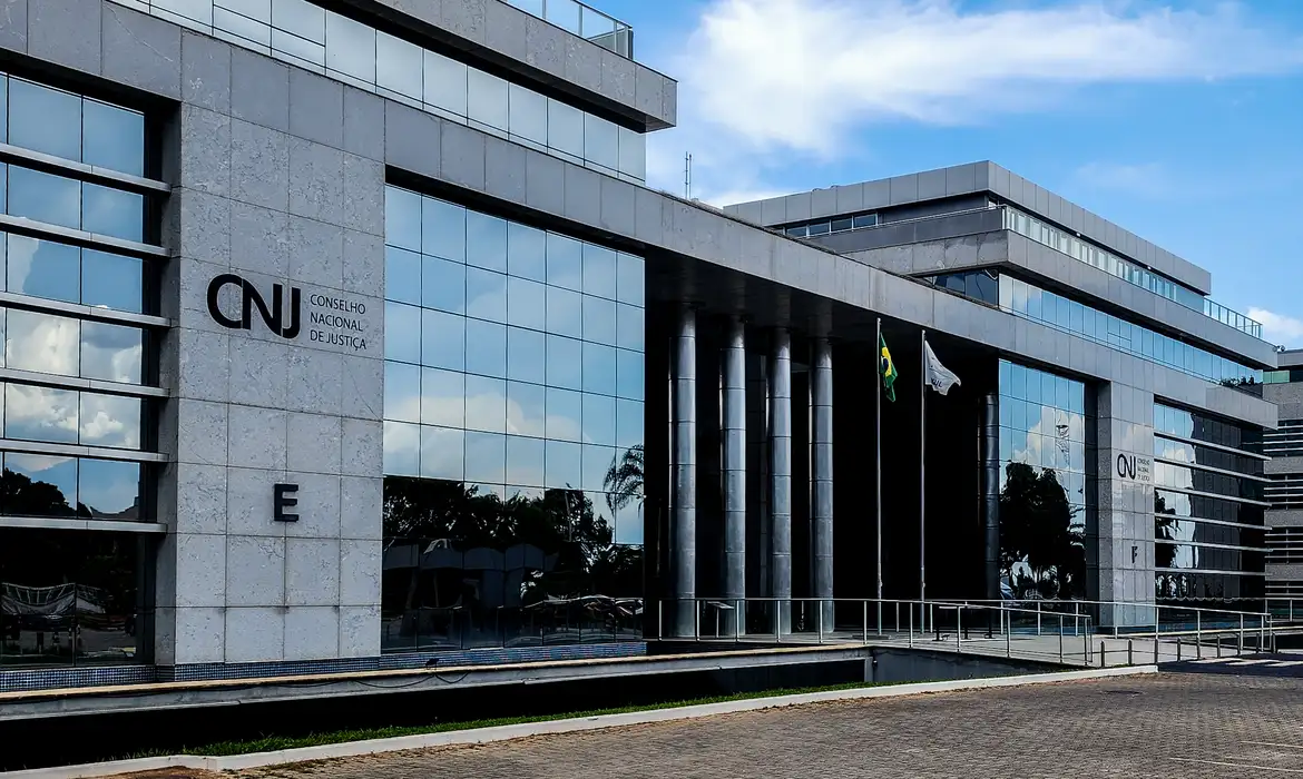 CNJ suspende julgamento contra desembargador de tribunal da Lava Jato
