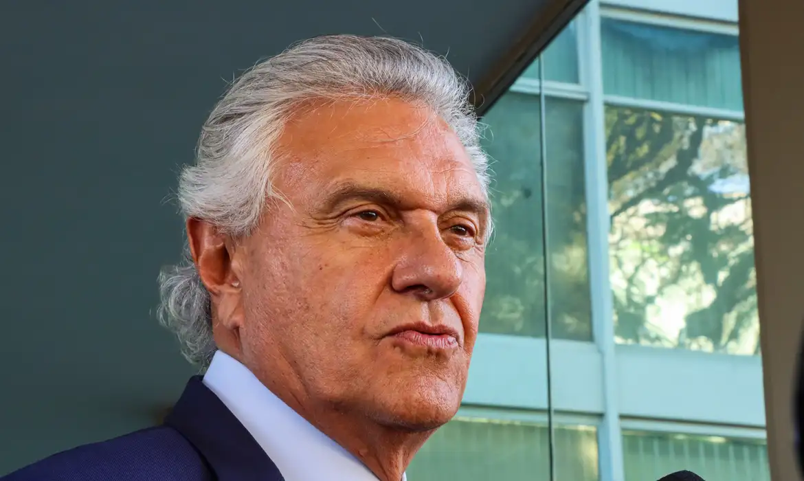 Caiado critica Lula, Gleisi e dá 'indiretas' a Bolsonaro em lançamento de pré-candidatura