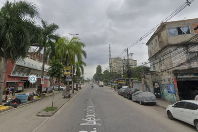 Homem é baleado durante tiroteio em Manguinhos