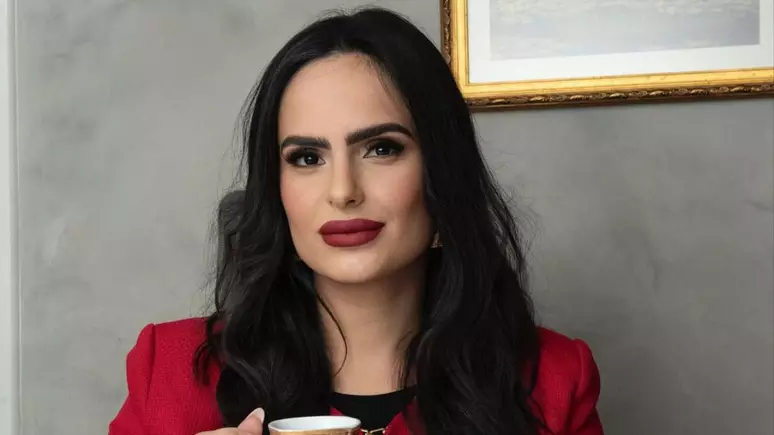 Ex-namorada do filho de Lula diz que não vai se calar diante do machismo nas redes