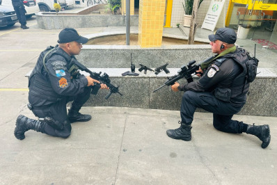 Quatro suspeitos de roubos são presos em Padre Miguel