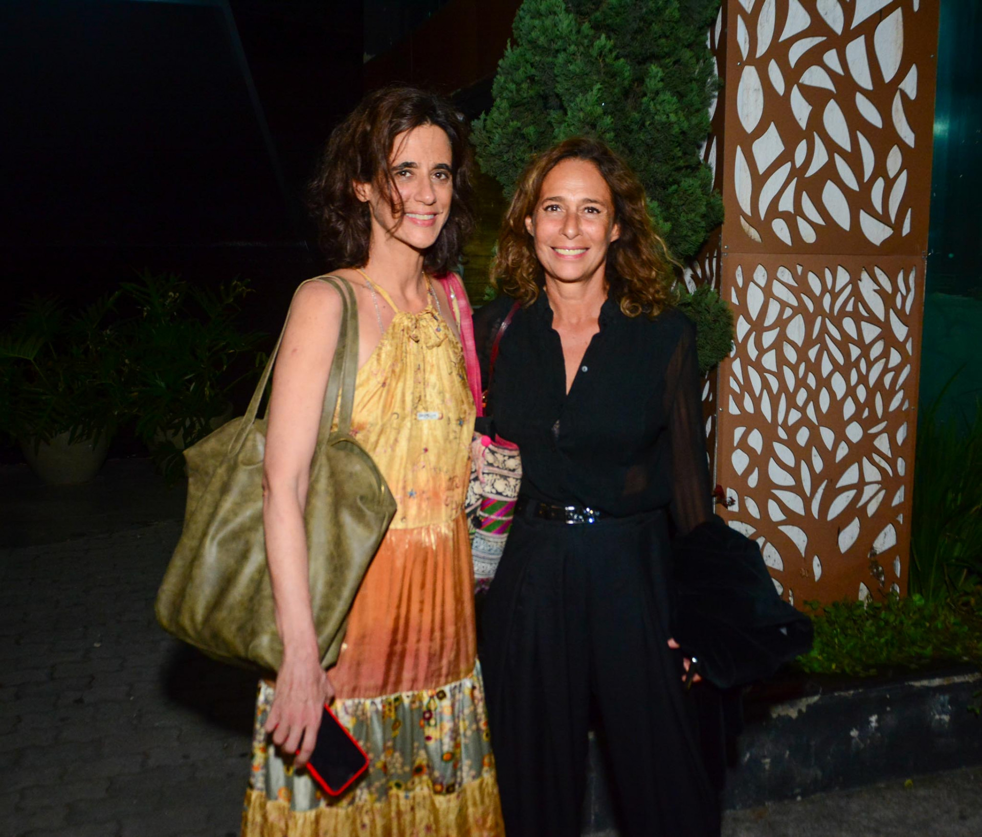 Mariana Lima e Andrea Beltrão na festa de primeiro capítulo da novela 'No Rancho Fundo' - Webert Belicio/ Agnews