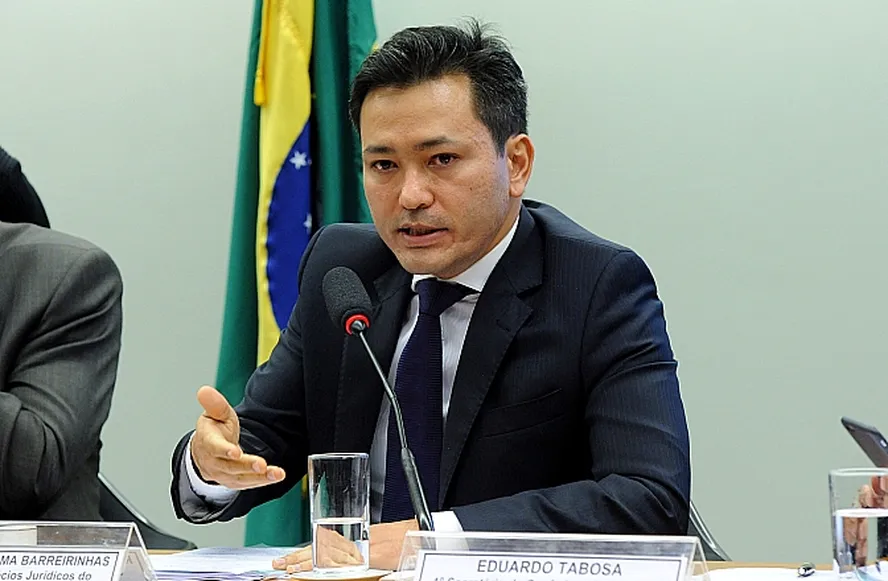 Fisco quer cooperação de agências em análise de compras internacionais, diz Barreirinhas