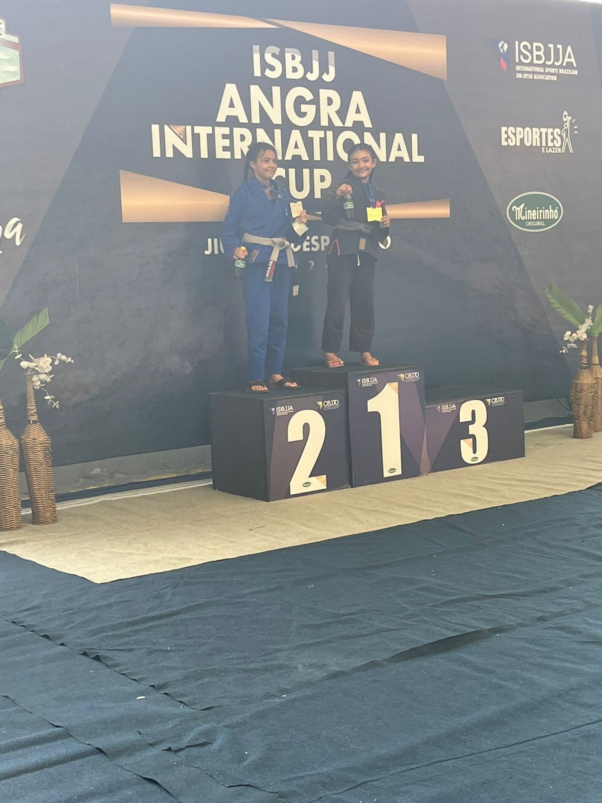 Gabriella de 11 anos da RFA fatura ouro no Angra Internacional Cup de Jiu-Jitsu/2024 - Divulgação/RFA