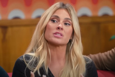 Carolina Dieckmann recorda par romântico com Marcello Novaes e revela desconforto em cenas de sexo