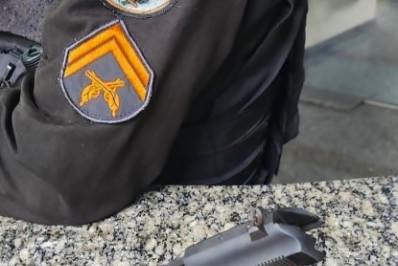 Homem é detido por transportar arma de fogo na RJ-106 em Rio das Ostras