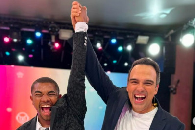 Tadeu Schmidt parabeniza Davi, Isabelle e Matteus: 'Jornada incrível'