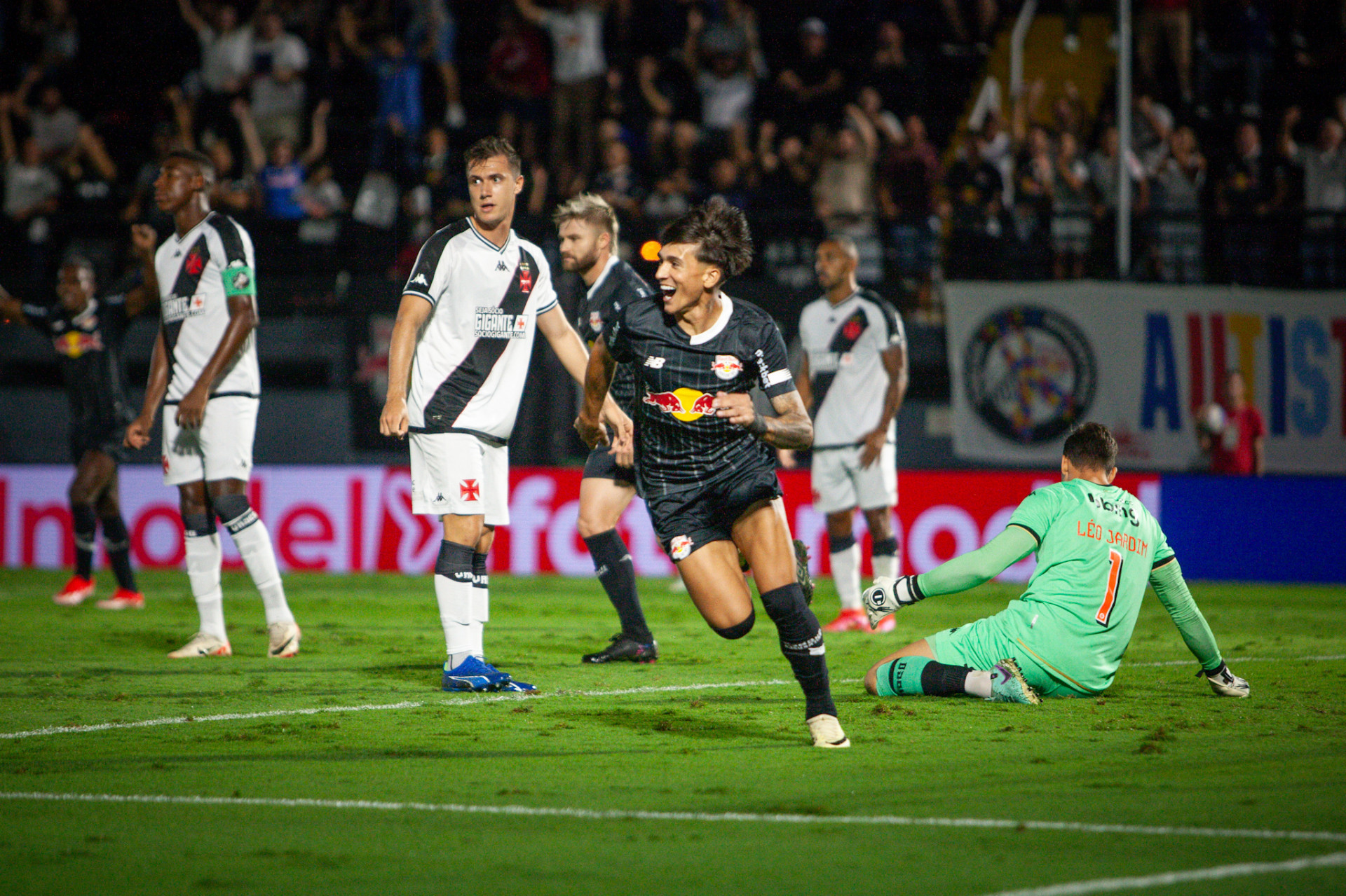 Vasco perdeu a primeira no Brasileiro - Gustavo Alves / Estadão Conteúdo