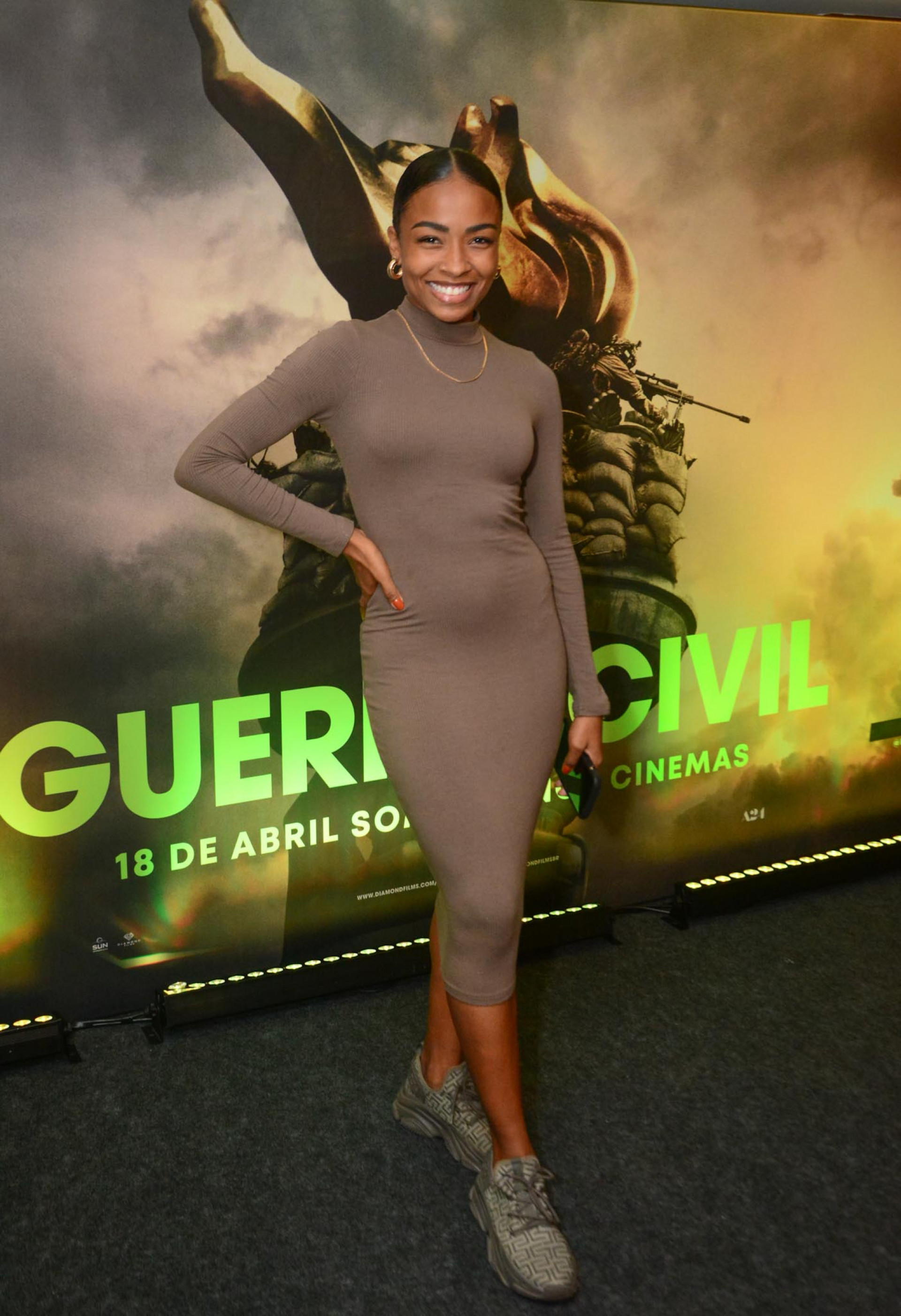 Sarah Fonseca marca presença em pré-estreia de filme internacional de Wagner Moura no Rio - Webert Belicio/ Agnews