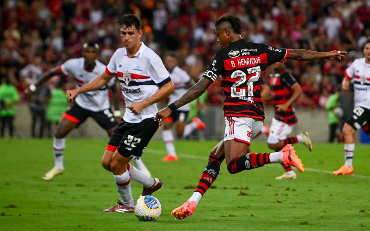 Flamengo venceu o São Paulo